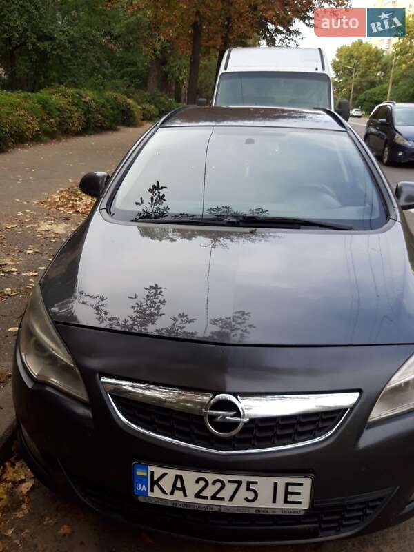 Універсал Opel Astra 2012 в Києві фото 4 Універсал Opel Astra 2012 в Києві