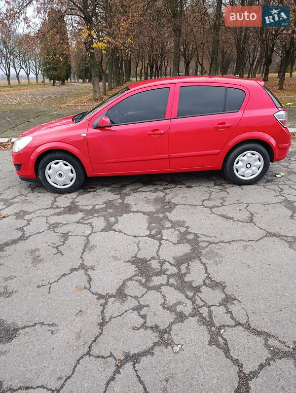 Хетчбек Opel Astra 2007 в Володимирі фото 4 Хетчбек Opel Astra 2007 в Володимирі