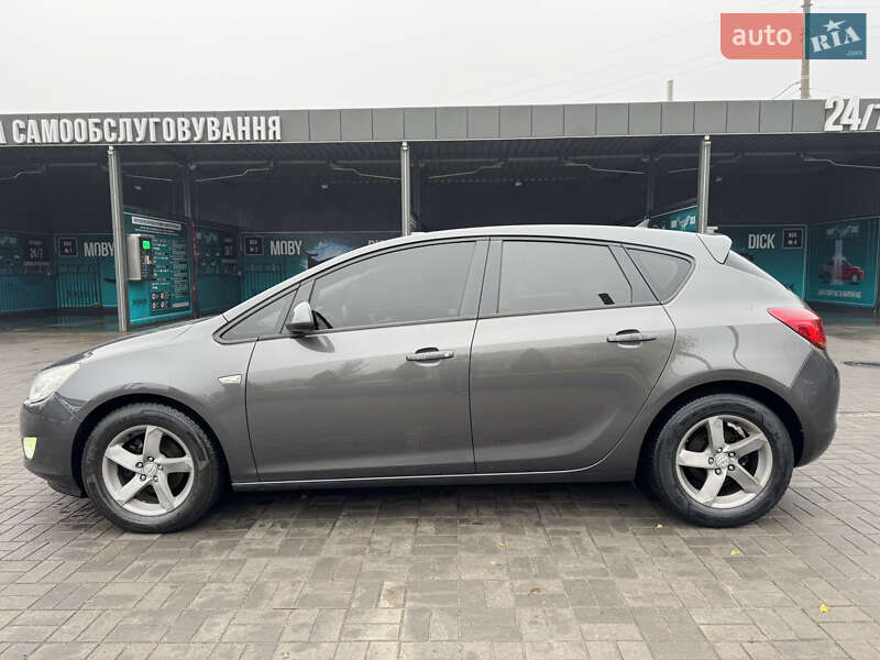 Хетчбек Opel Astra 2011 в Запоріжжі фото 10 Хетчбек Opel Astra 2011 в Запоріжжі