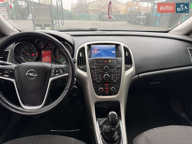 Хетчбек Opel Astra 2011 в Запоріжжі фото 28 Хетчбек Opel Astra 2011 в Запоріжжі