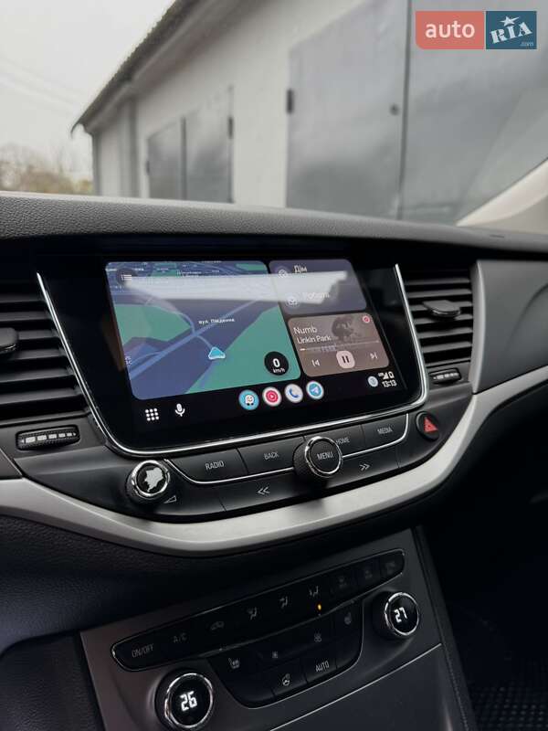 Універсал Opel Astra 2018 в Полтаві