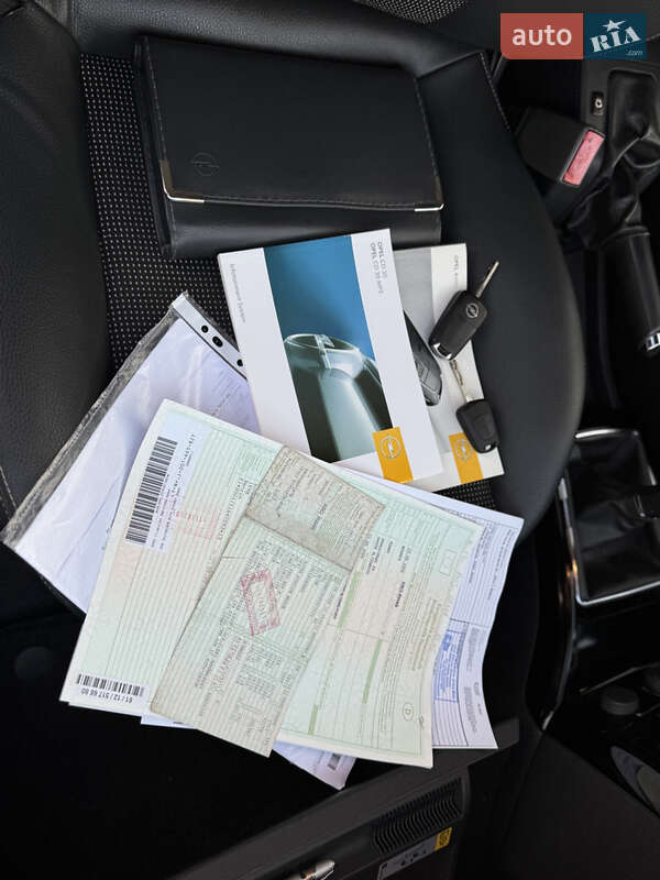 Універсал Opel Astra 2009 в Луцьку