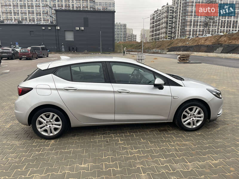 Хэтчбек Opel Astra 2017 в Киеве фото 4 Хэтчбек Opel Astra 2017 в Киеве
