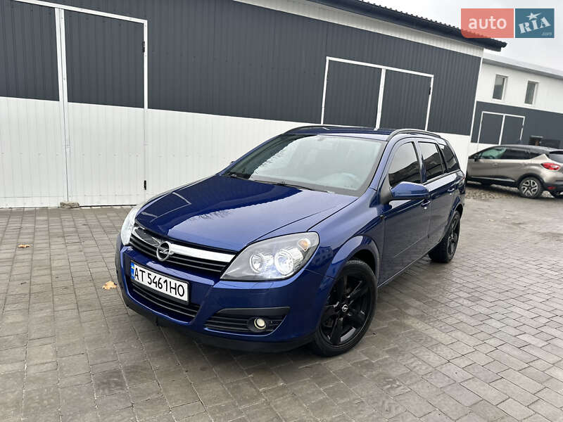 Универсал Opel Astra 2005 в Коломые