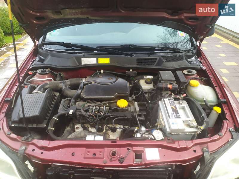 Хэтчбек Opel Astra 2000 в Коломые