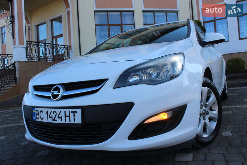 Opel Astra 2013