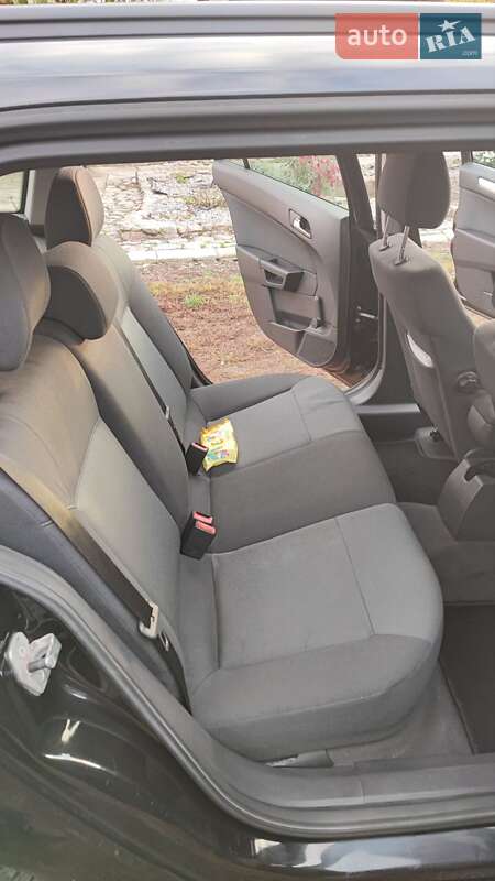 Універсал Opel Astra 2007 в Хоролі фото 8 Універсал Opel Astra 2007 в Хоролі