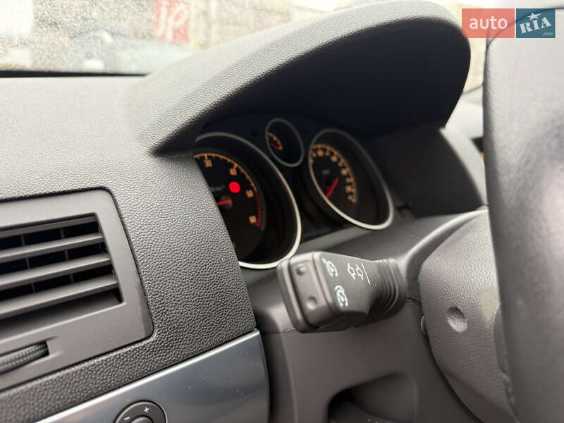 Универсал Opel Astra 2009 в Виннице фото 27 Универсал Opel Astra 2009 в Виннице