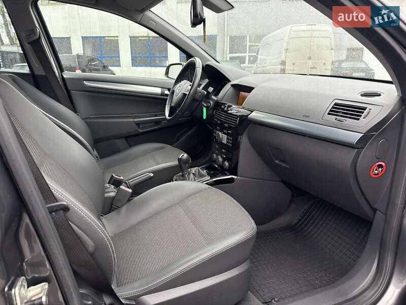 Универсал Opel Astra 2009 в Виннице фото 54 Универсал Opel Astra 2009 в Виннице