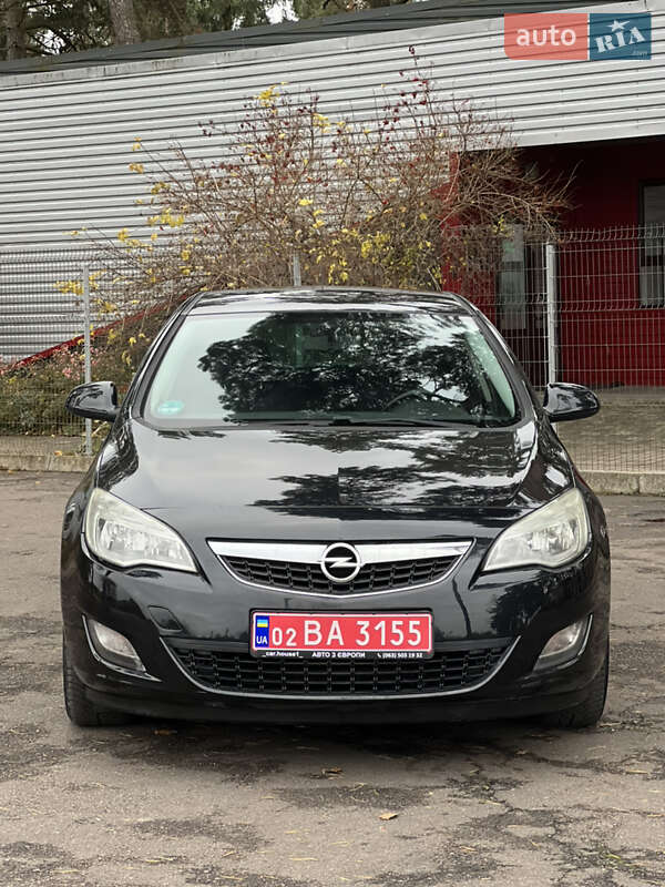 Хетчбек Opel Astra 2011 в Вінниці фото 2 Хетчбек Opel Astra 2011 в Вінниці