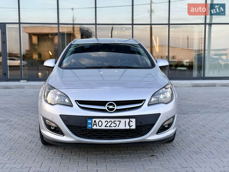 Универсал Opel Astra 2014 в Хусте фото 7 Универсал Opel Astra 2014 в Хусте
