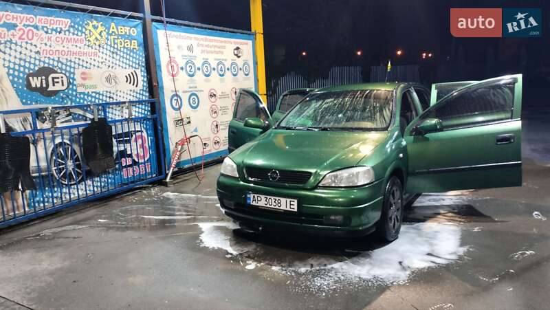 Opel Astra 2004 Opel Astra 2004