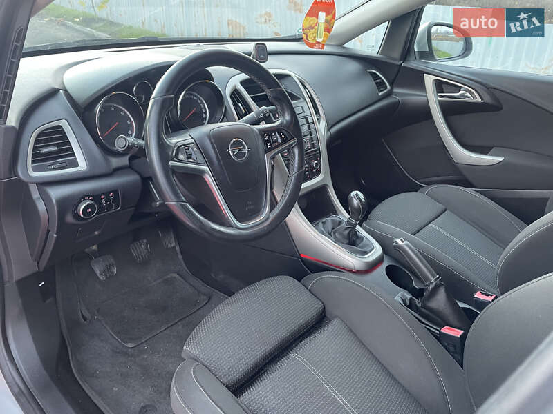 Универсал Opel Astra 2011 в Виннице фото 8 Универсал Opel Astra 2011 в Виннице