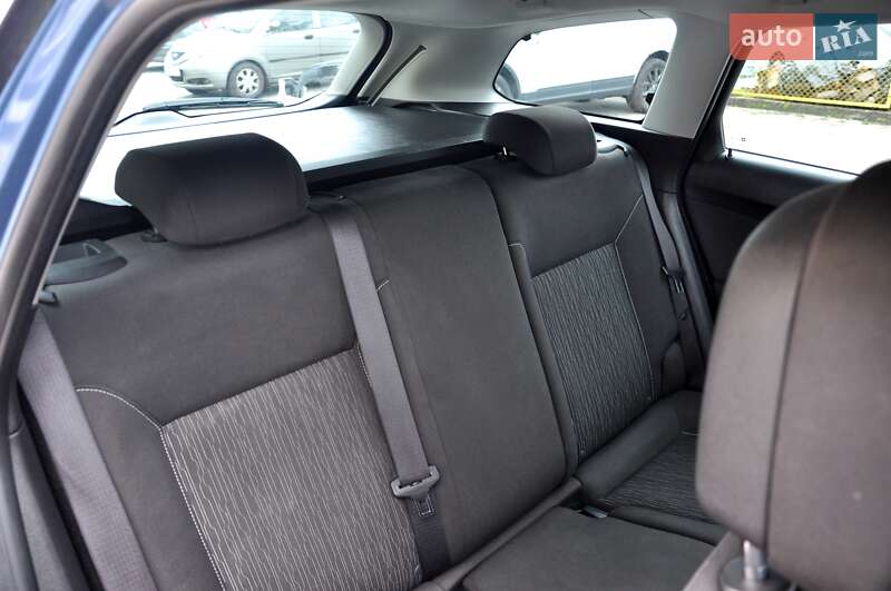 Універсал Opel Astra 2013 в Львові фото 23 Універсал Opel Astra 2013 в Львові