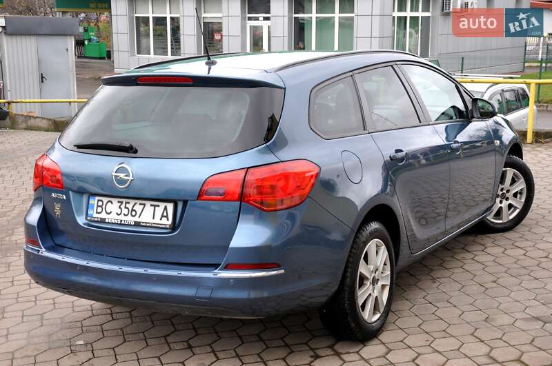 Універсал Opel Astra 2013 в Львові фото 33 Універсал Opel Astra 2013 в Львові