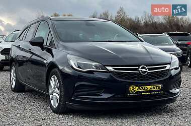 Универсал Opel Astra 2018 в Львове