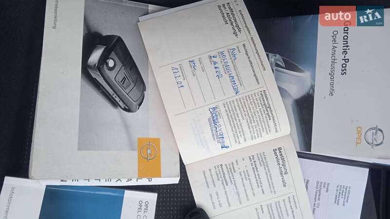 Хэтчбек Opel Astra 2009 в Новониколаевке