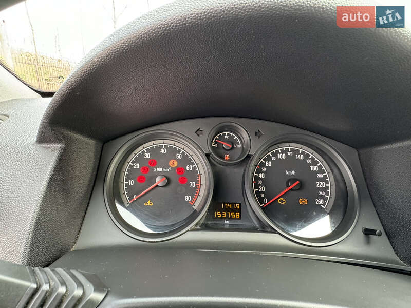 Хэтчбек Opel Astra 2012 в Одессе фото 11 Хэтчбек Opel Astra 2012 в Одессе