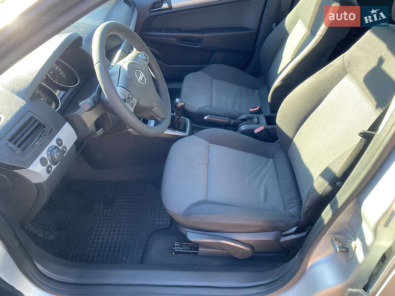 Универсал Opel Astra 2006 в Снятине фото 14 Универсал Opel Astra 2006 в Снятине