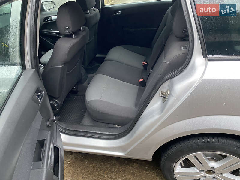 Универсал Opel Astra 2006 в Снятине фото 15 Универсал Opel Astra 2006 в Снятине