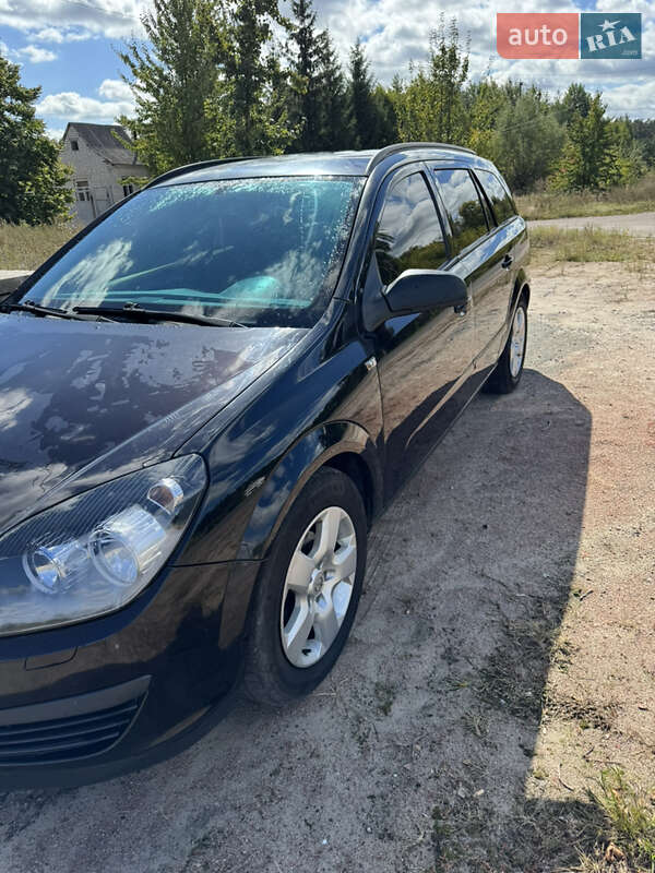 Універсал Opel Astra 2006 в Києві