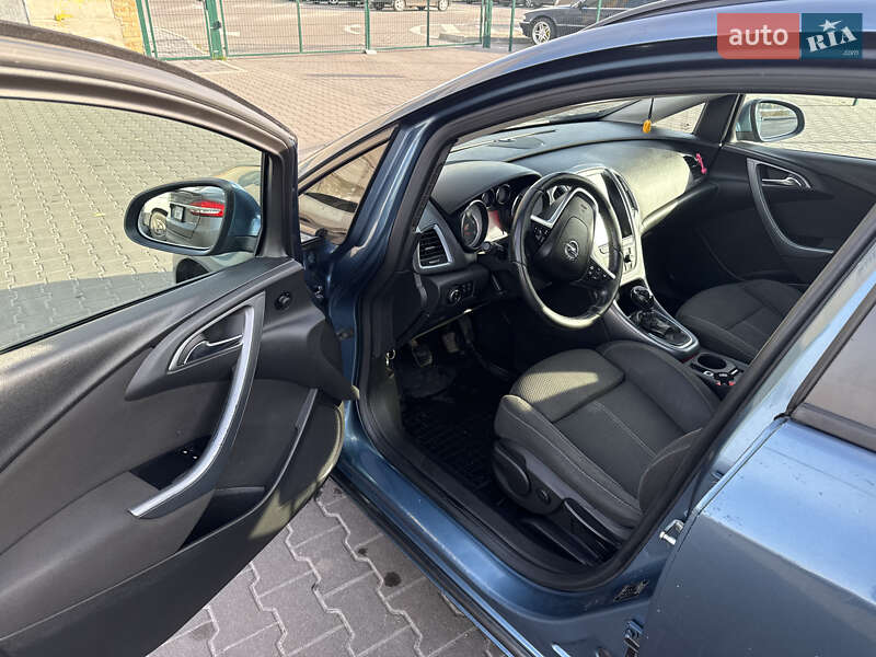Универсал Opel Astra 2012 в Киеве фото 13 Универсал Opel Astra 2012 в Киеве