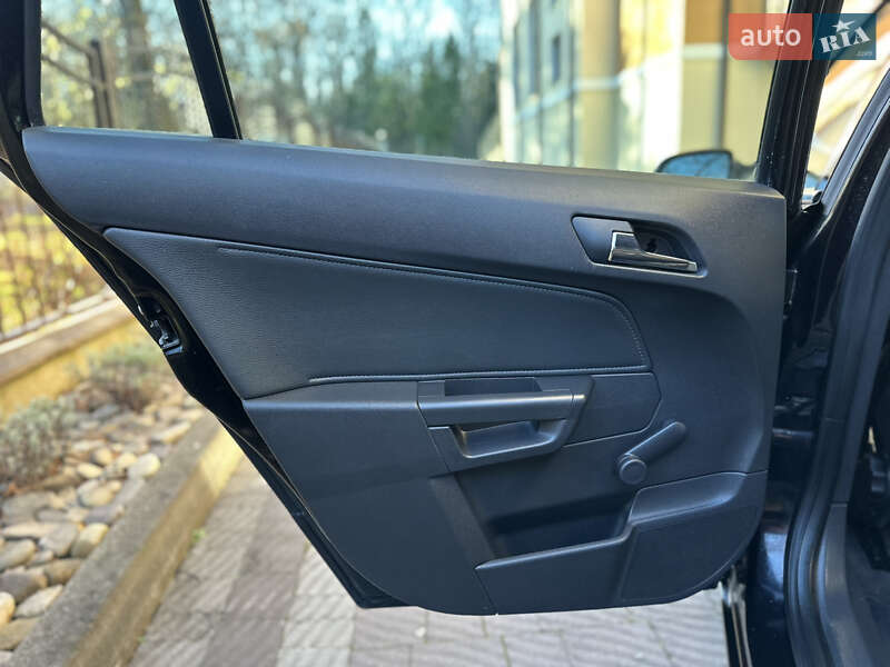 Універсал Opel Astra 2008 в Дрогобичі фото 157 Універсал Opel Astra 2008 в Дрогобичі