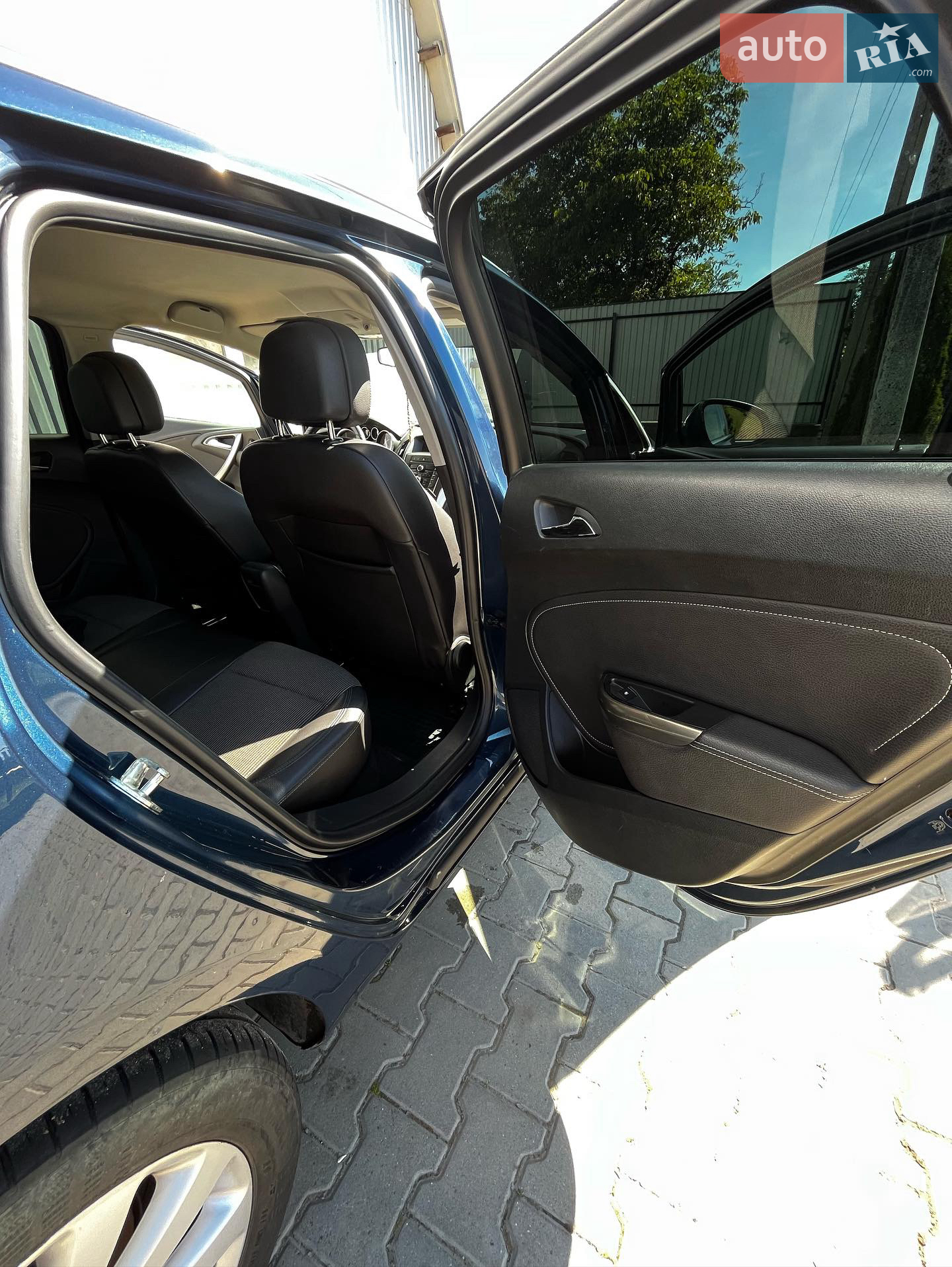 2012 Opel Astra - мініатюра 4