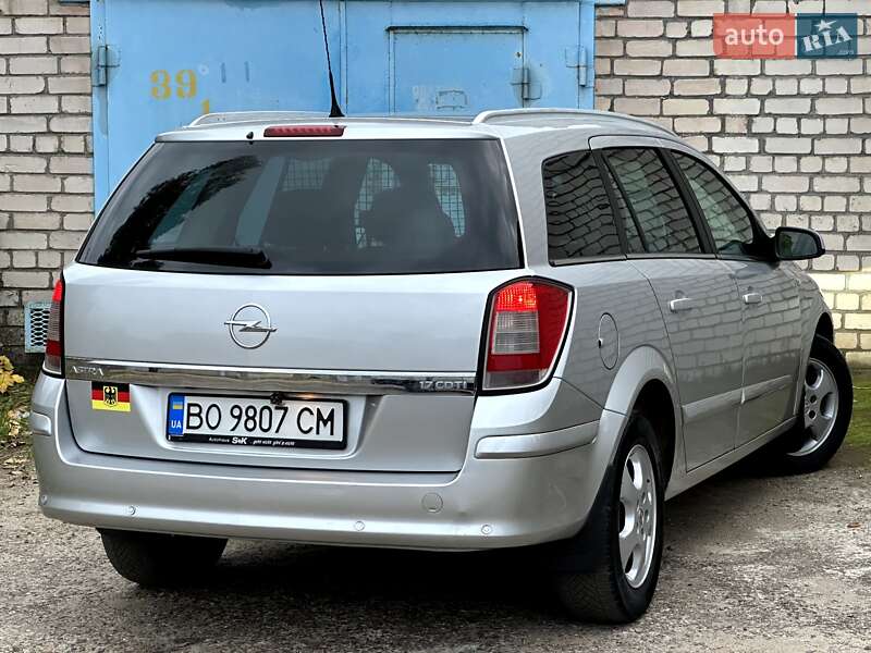 Универсал Opel Astra 2009 в Николаеве фото 18 Универсал Opel Astra 2009 в Николаеве