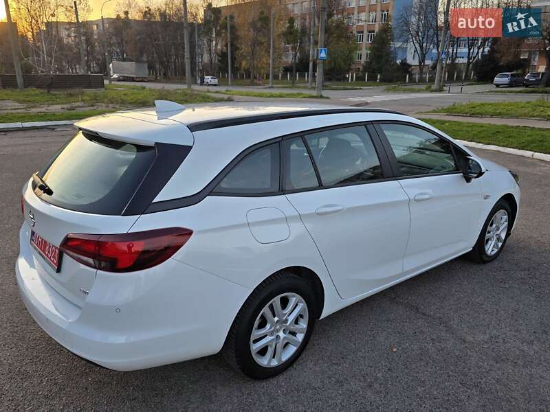 Универсал Opel Astra 2018 в Ровно фото 7 Универсал Opel Astra 2018 в Ровно