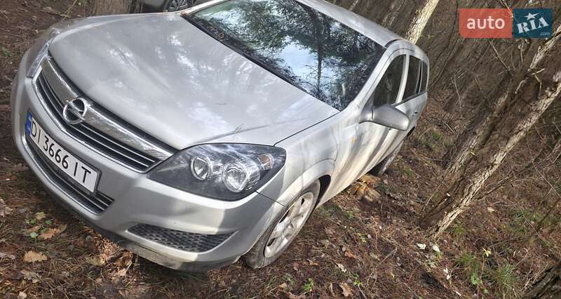 Універсал Opel Astra 2009 в Кролевці фото 12 Універсал Opel Astra 2009 в Кролевці