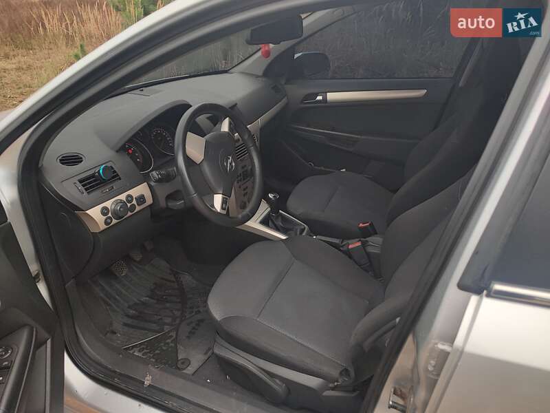 Універсал Opel Astra 2008 в Чернігові фото 4 Універсал Opel Astra 2008 в Чернігові