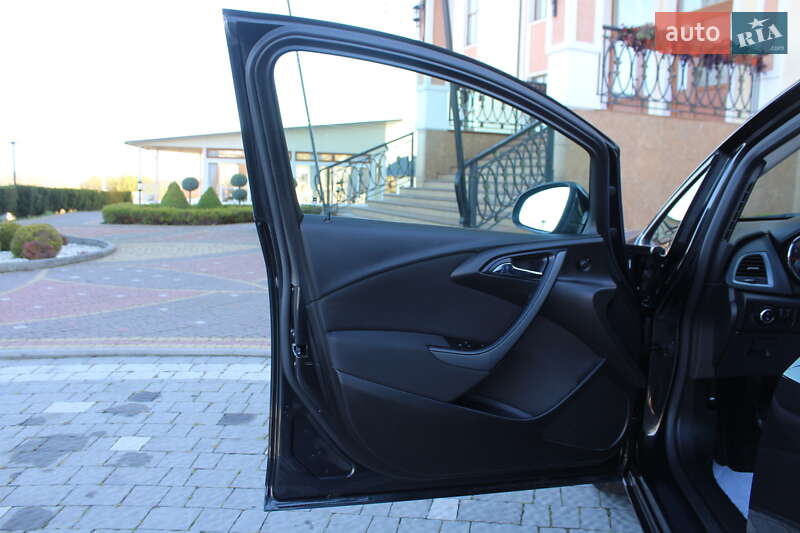 Универсал Opel Astra 2015 в Дрогобыче фото 57 Универсал Opel Astra 2015 в Дрогобыче