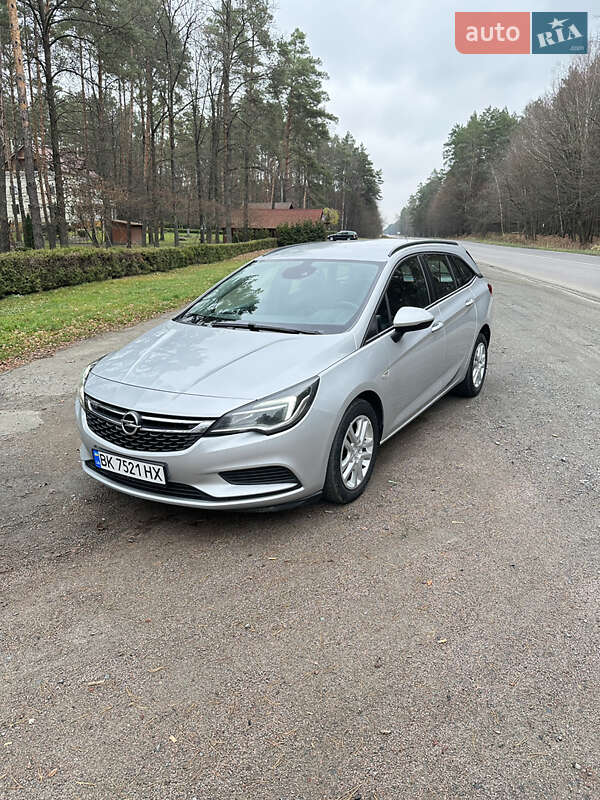 Універсал Opel Astra 2017 в Костопілі