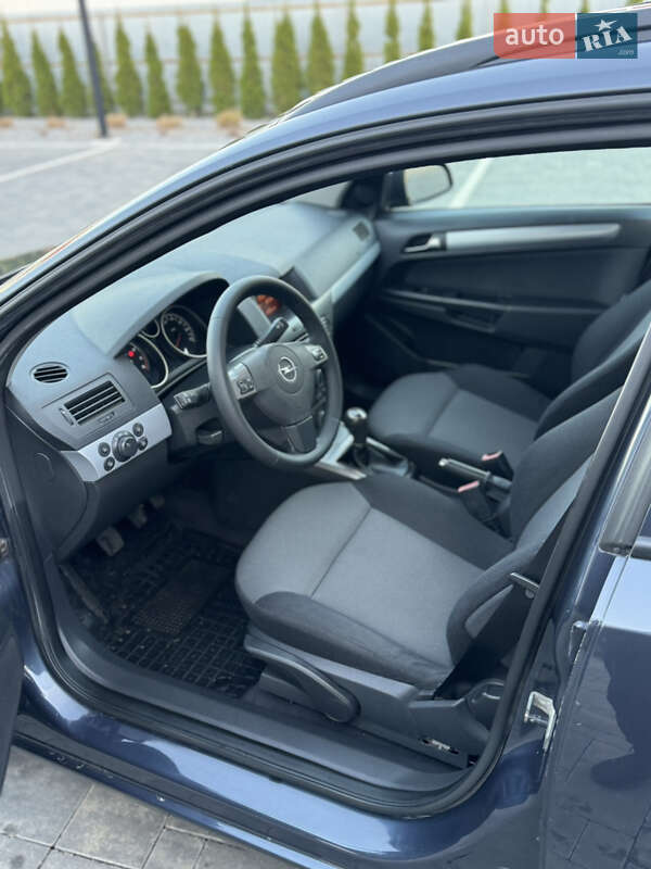 Универсал Opel Astra 2006 в Луцке фото 11 Универсал Opel Astra 2006 в Луцке