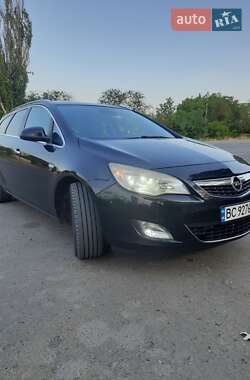 Универсал Opel Astra 2011 в Балте