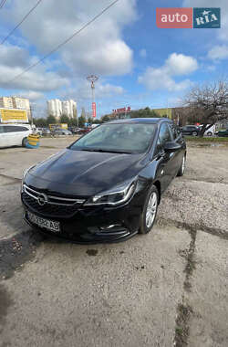 Универсал Opel Astra 2018 в Одессе