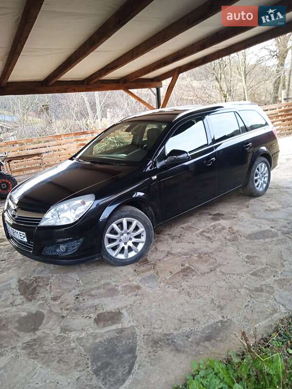 Універсал Opel Astra 2009 в Бучачі