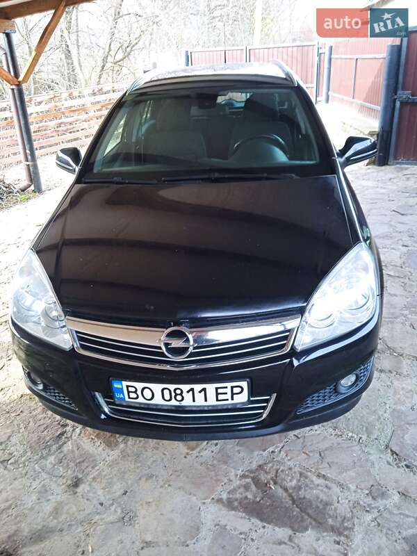 Універсал Opel Astra 2009 в Бучачі