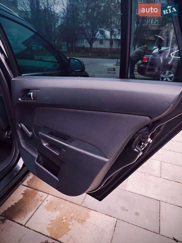 Універсал Opel Astra 2010 в Білій Церкві фото 40 Універсал Opel Astra 2010 в Білій Церкві