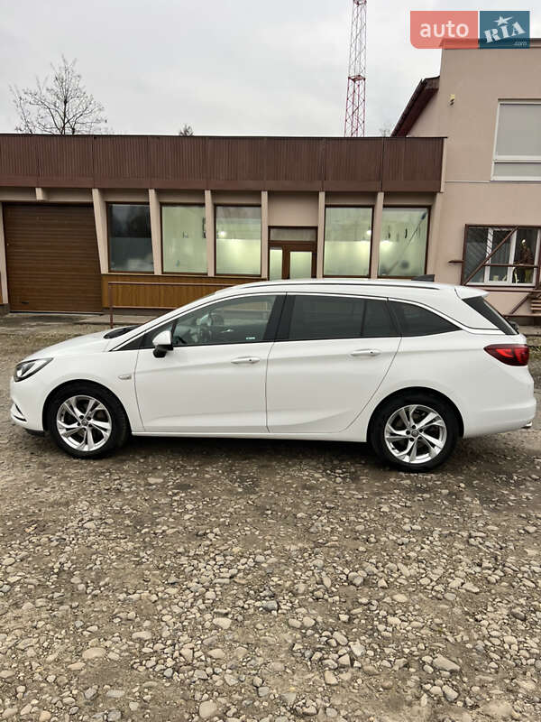 Универсал Opel Astra 2016 в Рожнятове