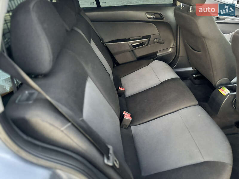 Універсал Opel Astra 2005 в Тернополі фото 46 Універсал Opel Astra 2005 в Тернополі