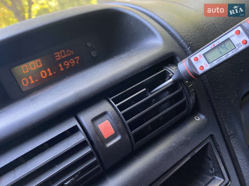 Універсал Opel Astra 2002 в Дніпрі