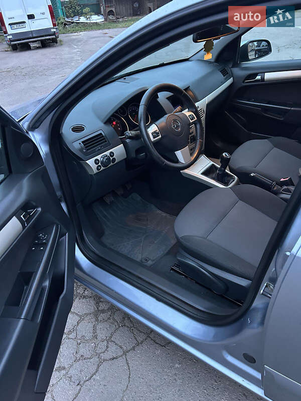 Универсал Opel Astra 2008 в Нововолынске фото 8 Универсал Opel Astra 2008 в Нововолынске