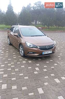 Универсал Opel Astra 2016 в Белгороде-Днестровском