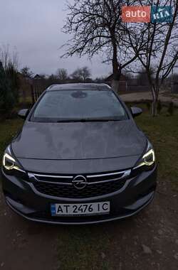 Универсал Opel Astra 2018 в Болехове
