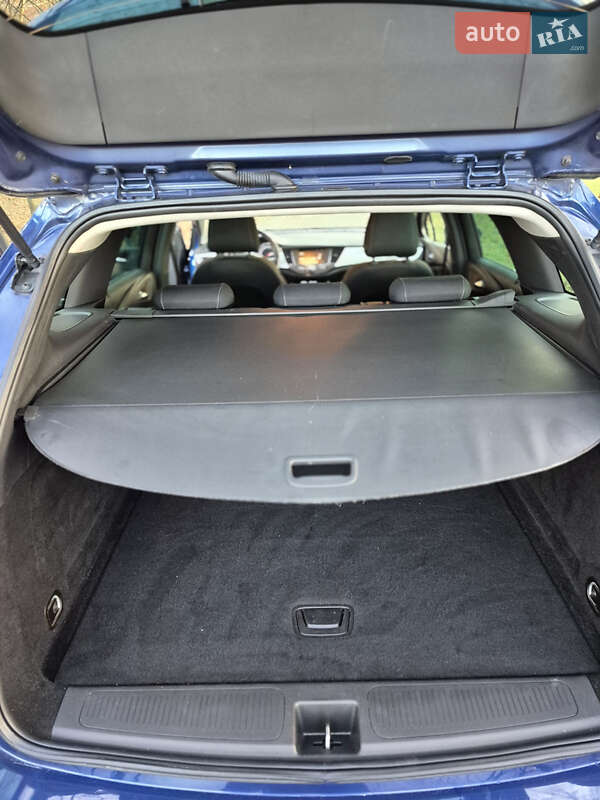 Универсал Opel Astra 2020 в Хмельницком