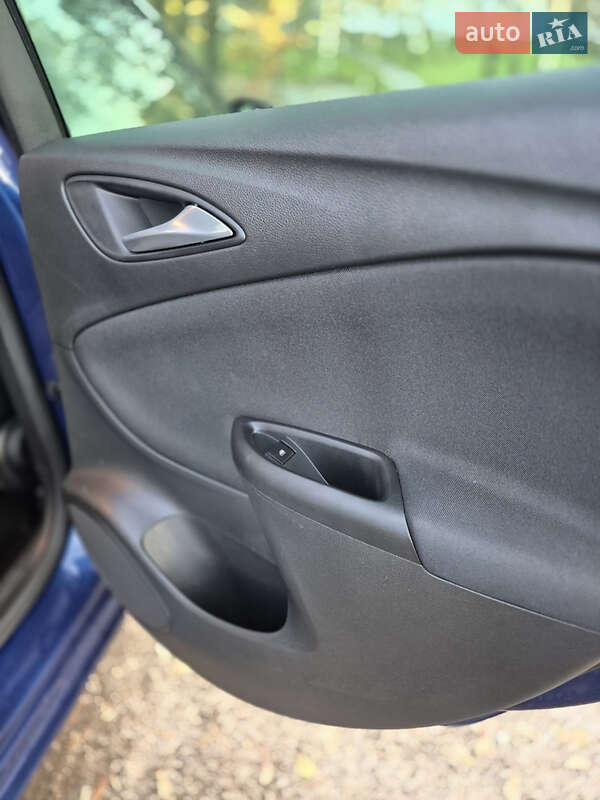 Универсал Opel Astra 2020 в Хмельницком