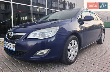 Универсал Opel Astra 2012 в Одессе