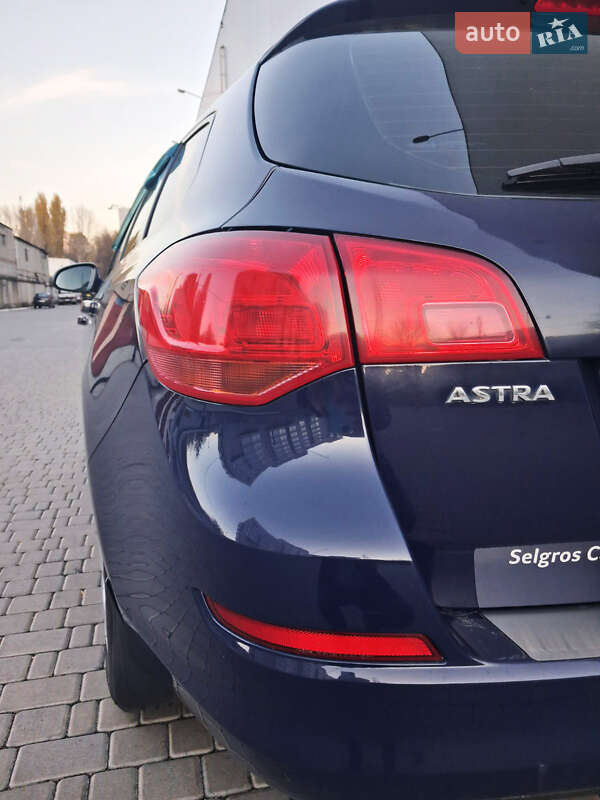 Универсал Opel Astra 2012 в Одессе фото 12 Универсал Opel Astra 2012 в Одессе